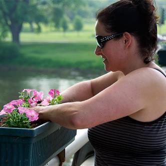 Bridge flower planting_thumb.jpg
